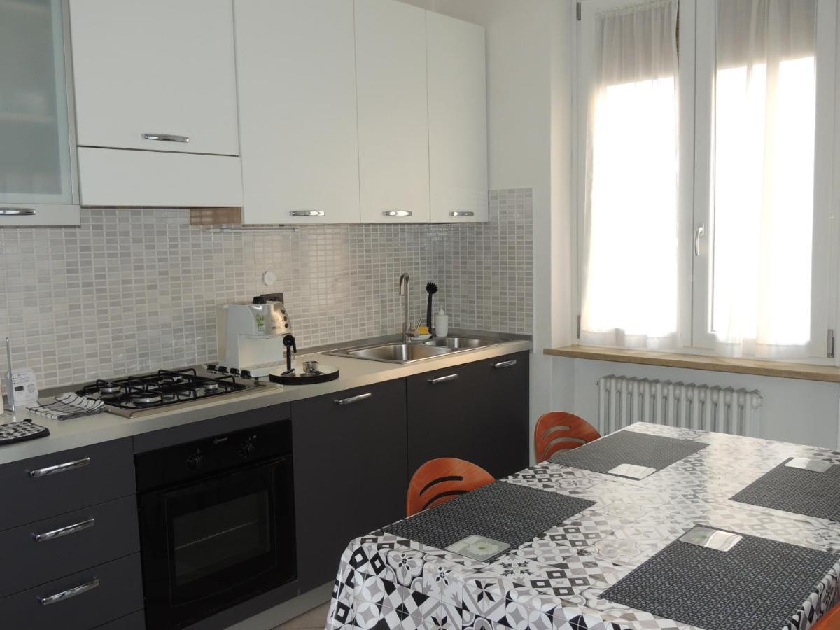 "Casa Giuliari" In Borgo Roma Vicino Policlinico Univr Fiera Apartman Verona Kültér fotó