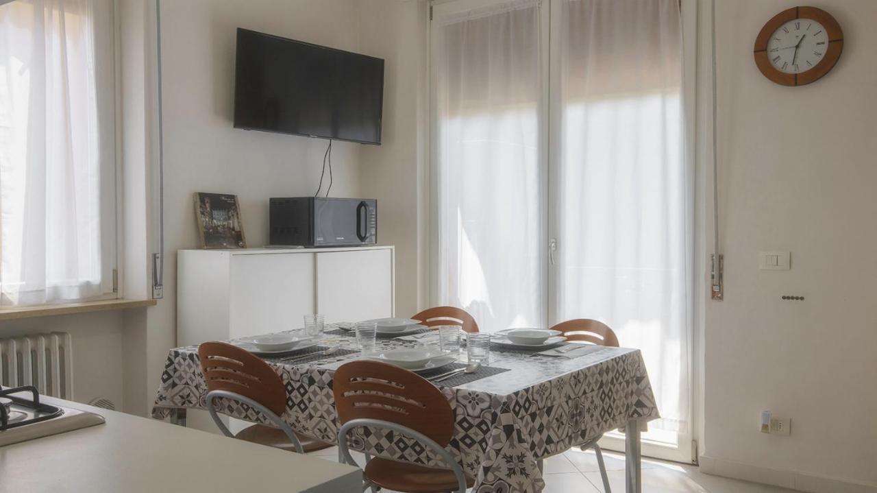 "Casa Giuliari" In Borgo Roma Vicino Policlinico Univr Fiera Apartman Verona Kültér fotó